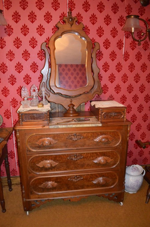 Property photo 88 - Major Antique Auction - Multi-Generational Collection